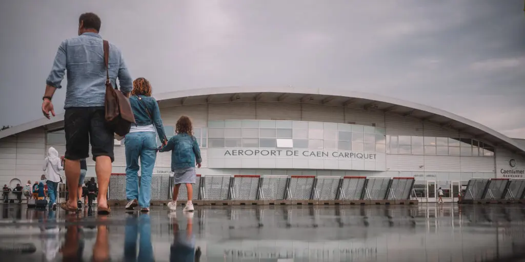 Image from the Caen-Carpiquet Airport page by Sealar - Normandy Airports